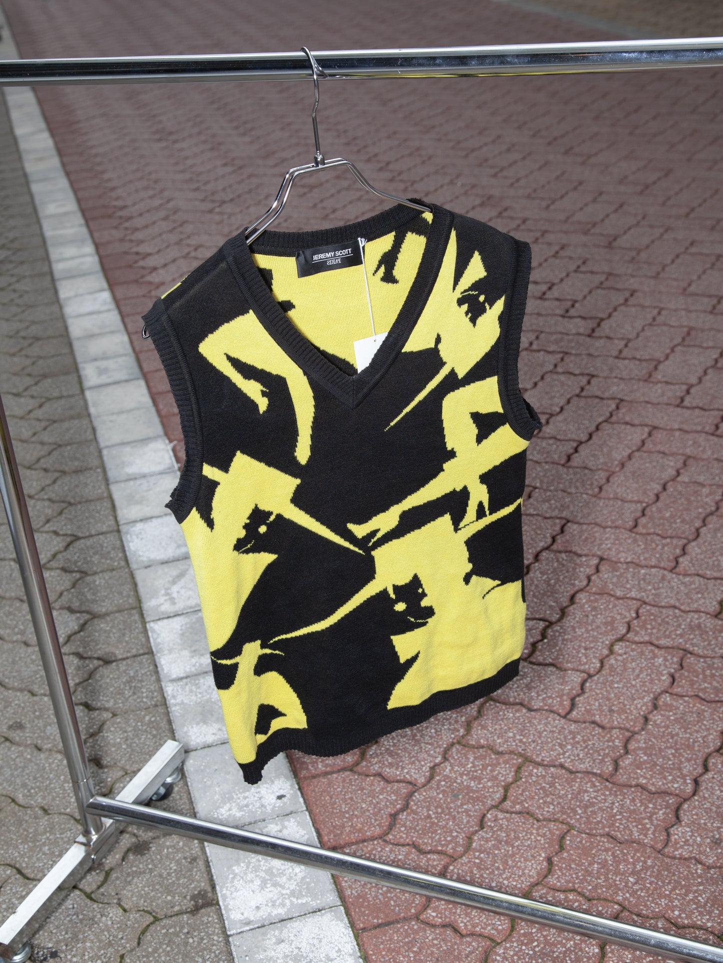 Jeremy Scott Wool Sleeveless Top with Geometric Motifs